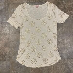 juicy couture y2k stretchy white and gold scoop neck logo tee size medium
